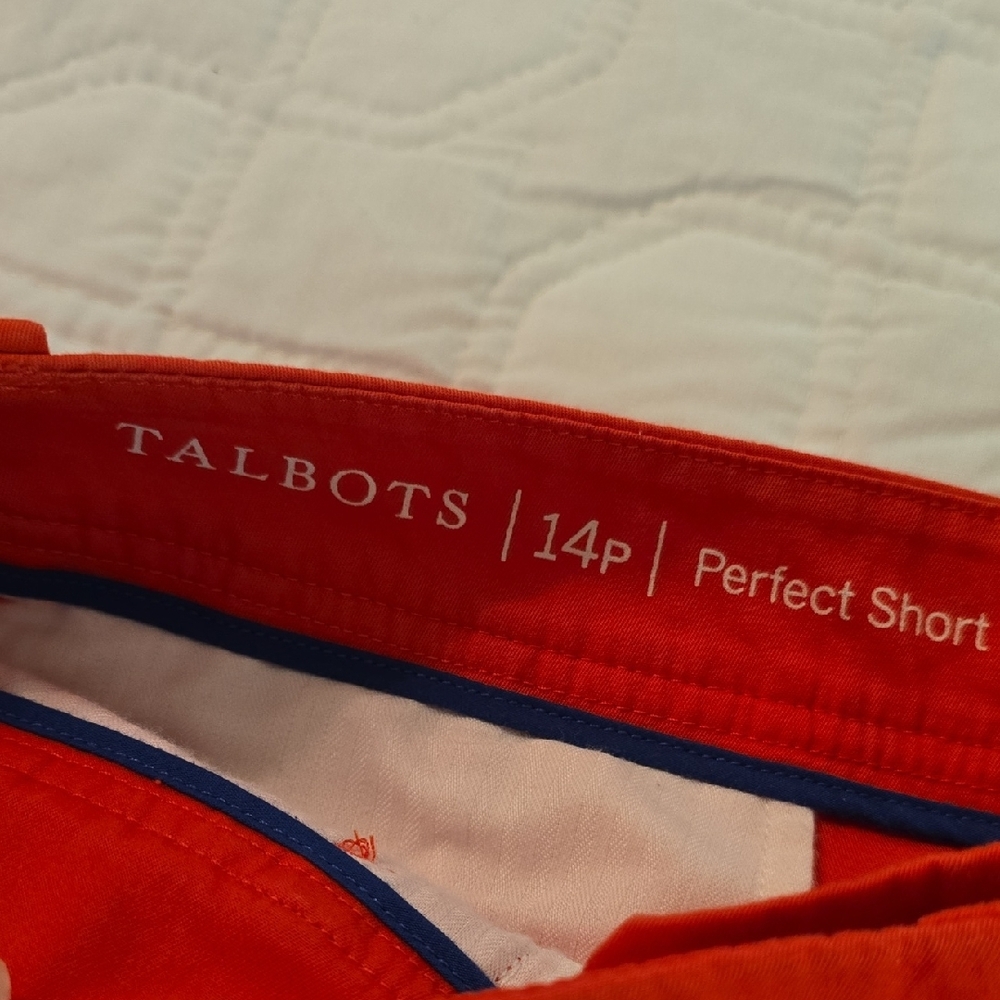 Talbot's Perfect Petite Shorts In 🍅 - Picture 2 of 13